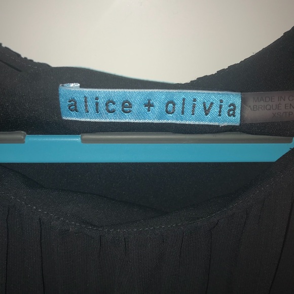 Alice + olivia blouse - Picture 4 of 8